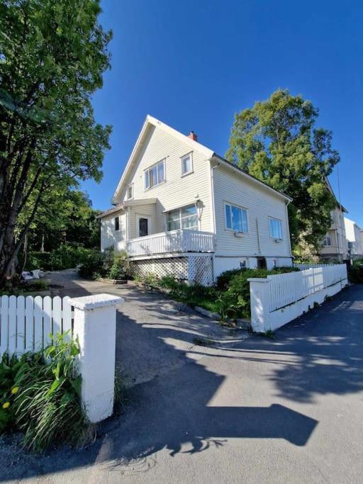 Villa Close To The City Centre Tromsø Eksteriør billede